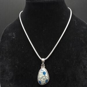 Karis K2 Jasper Pendant Necklace SIlver tone Blue Grey Gemstone VIntage Jewelry